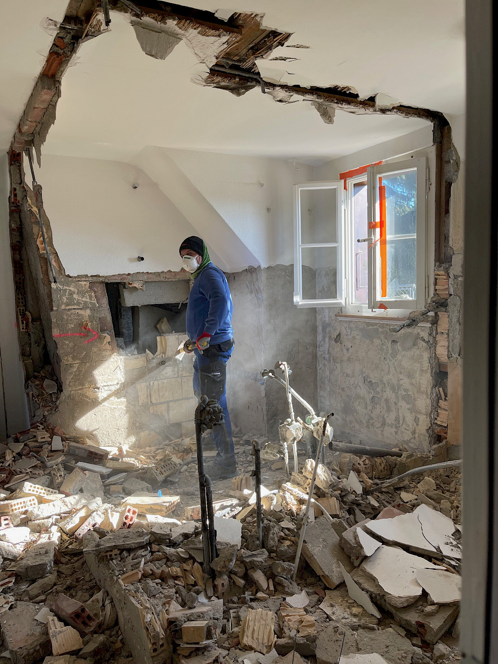 Umbau und Sanierung Mehrfamilienhaus