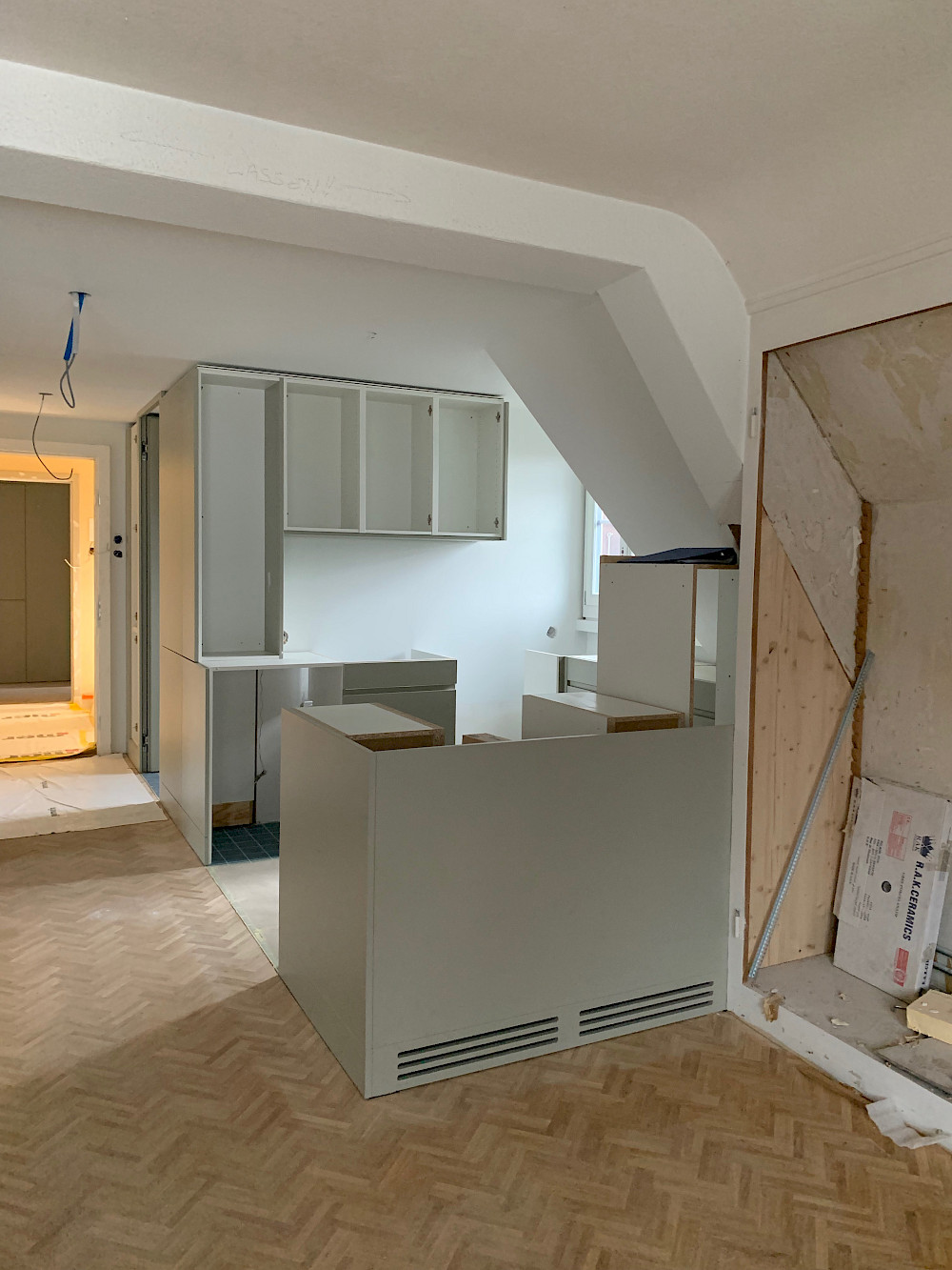 Umbau und Sanierung Mehrfamilienhaus